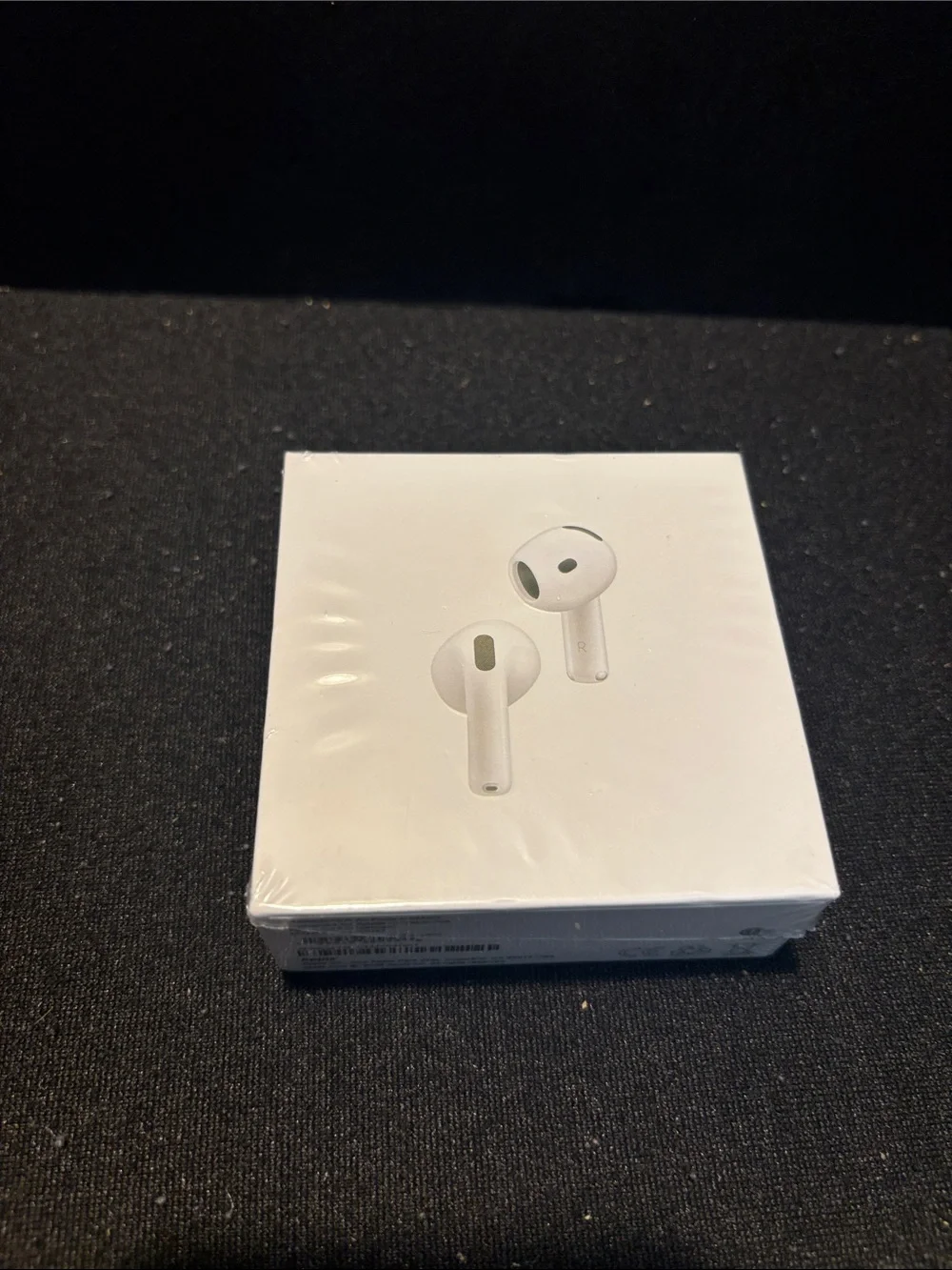 AirPods 4